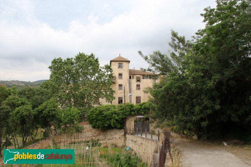 Badalona - Torre Codina (Foto: Albert Esteves, 2017) Badalona - Torre Codina