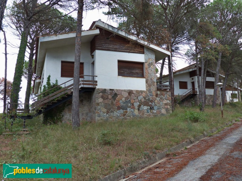 Poblat nou de Sant Romà de Sau - Cases del enginyers (Foto: Graciel·la Vidal, 2017) Poblat nou de Sant Romà de Sau - Cases del enginyers