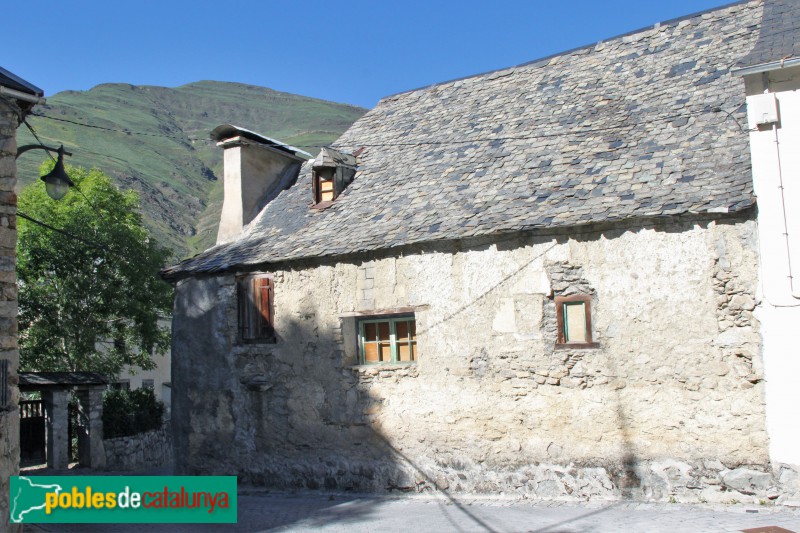 Arties - Casa tradicional del carrer de Sant Pelegrin