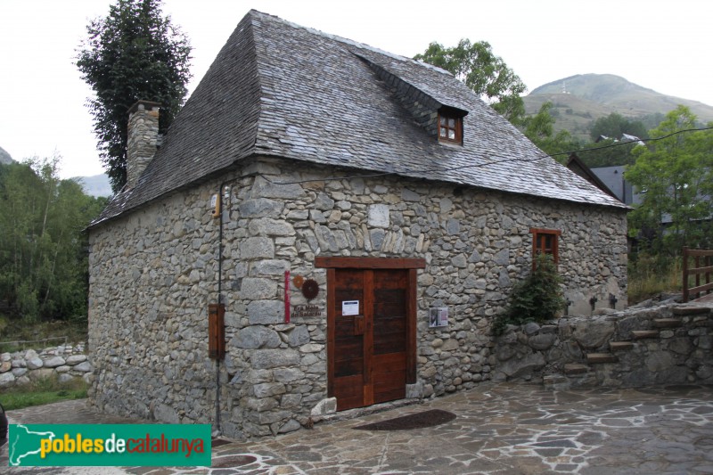 Salardú - Mola de la Vila (Foto: Albert Esteves, 2017) Salardú - Mola de la Vila