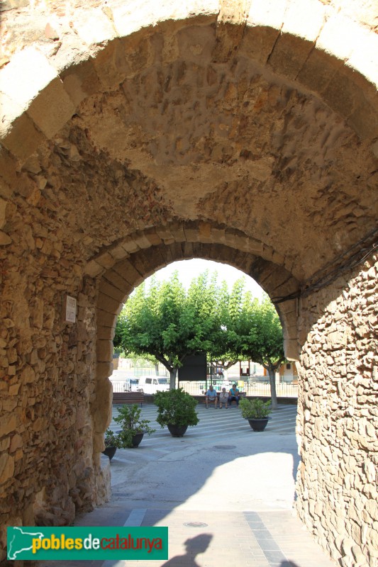 Torrent - Portal de la muralla (Foto: Albert Esteves, 2017) Torrent - Portal de la muralla