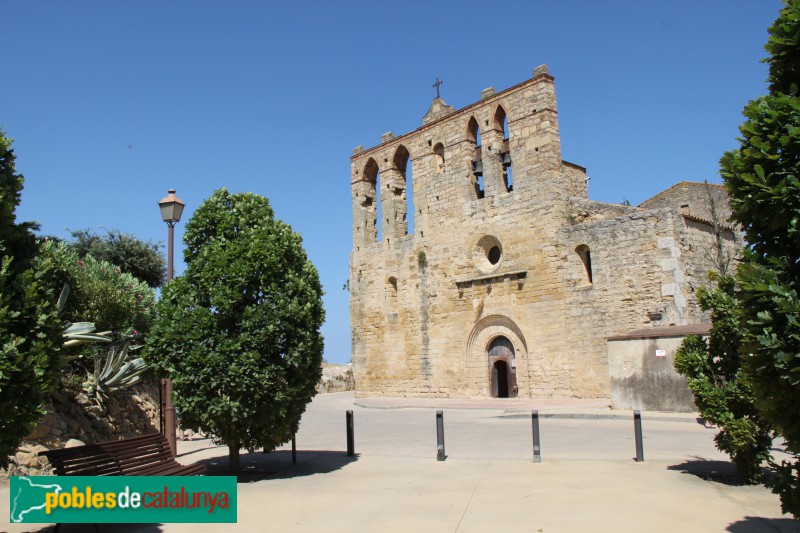 Peratallada - Església de Sant Esteve (Foto: Albert Esteves, 2017) Peratallada - Església de Sant Esteve