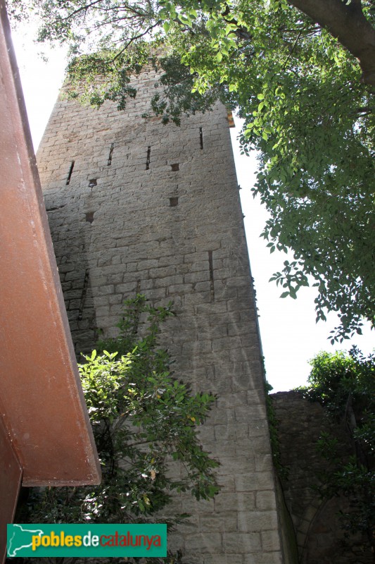 Peratallada - Torre de les Hores (Foto: Albert Esteves, 2017) Peratallada - Torre de les Hores