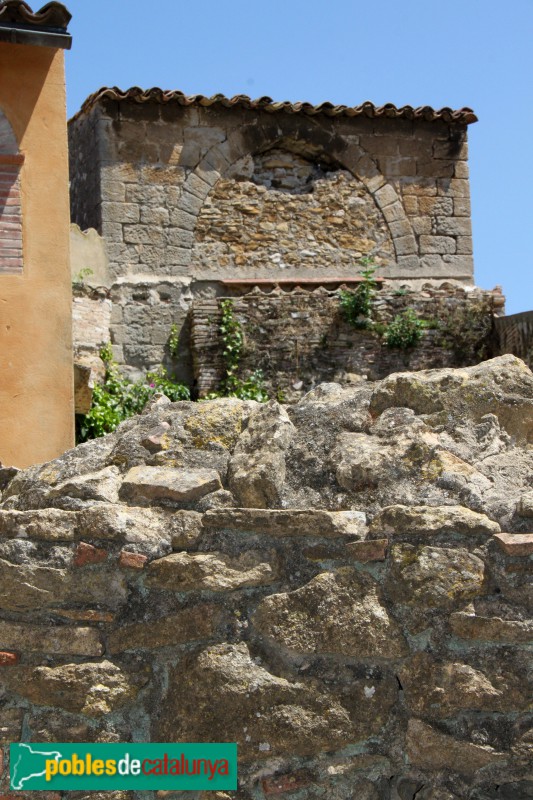 Peratallada (Foto: Albert Esteves, 2017) Peratallada