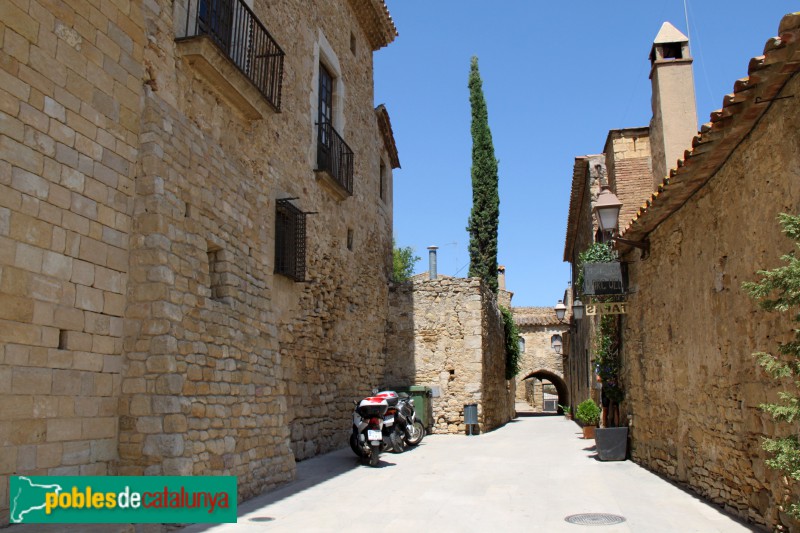 Peratallada (Foto: Albert Esteves, 2017) Peratallada