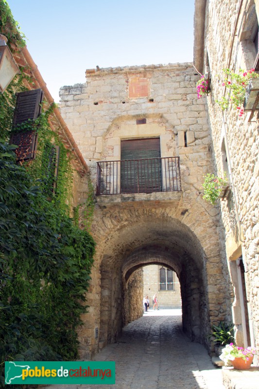 Peratallada (Foto: Albert Esteves, 2017) Peratallada
