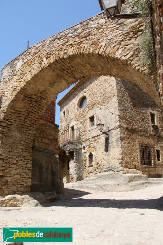 Peratallada (Foto: Albert Esteves, 2017) Peratallada