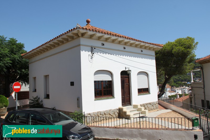 Palafrugell - Casa de la plaça Marinada (Llafranc)