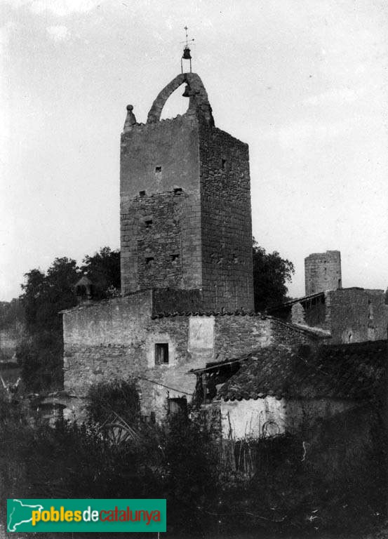 Peratallada - Torre de les Hores (Foto: Josep de Cabanyes -Arxiu C.E.C.-, 1905) Peratallada - Torre de les Hores