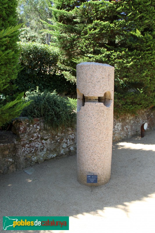 Palafrugell - Cap Roig, Columna, de Carlos Lizariturry