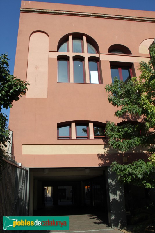 Palafrugell - Casal Popular, façana posterior