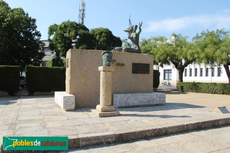 Palafrugell - Monument a Josep Pla