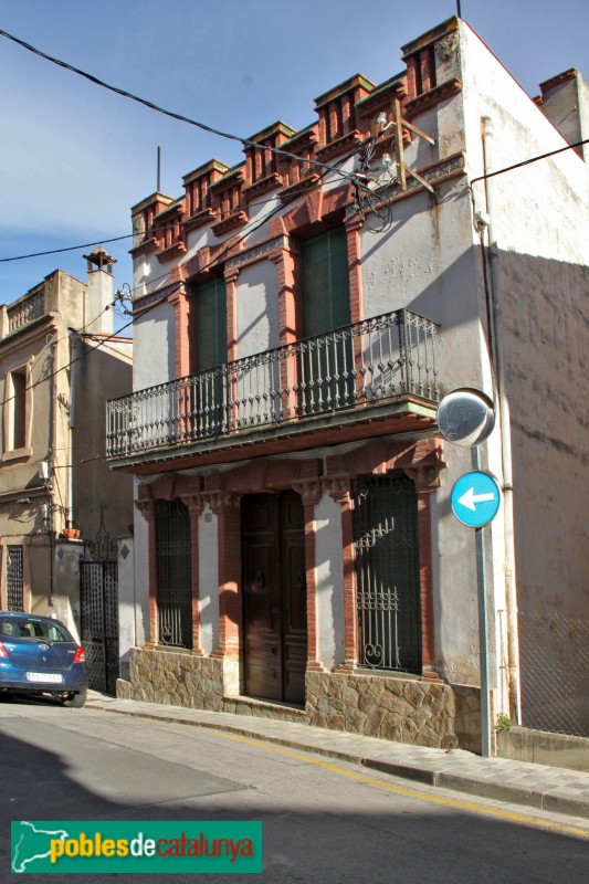 Torrelles de Llobregat - Casa del carrer Sant Pau, 23 (Foto: Albert Esteves, 2017) Torrelles de Llobregat - Casa del carrer Sant Pau, 23
