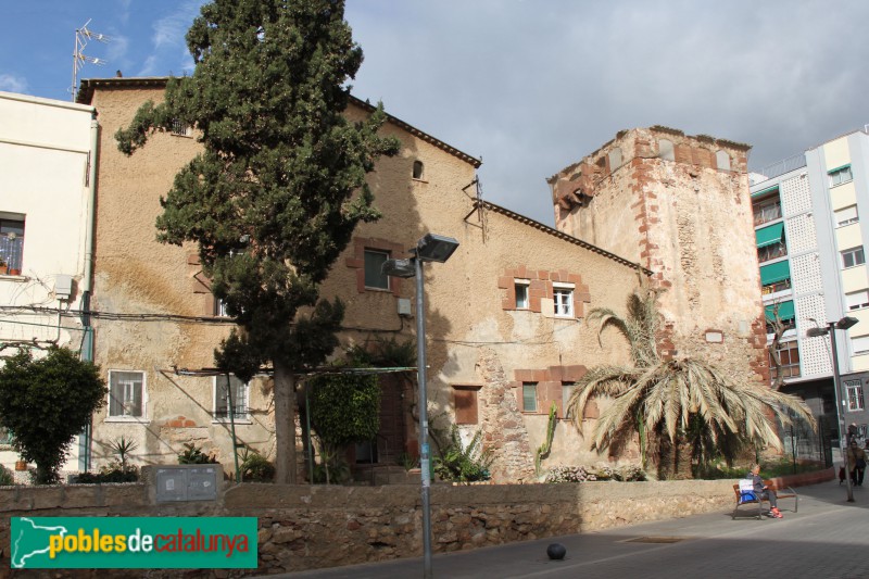 Castelldefels - Cal Garrofer (Foto: Albert Esteves, 2018) Castelldefels - Cal Garrofer