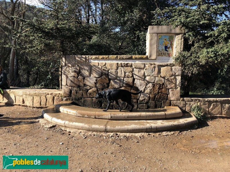 Sant Cugat del Vallès - Font del Cam del Miracle, prop de Sant Medir (Foto: Eloy Guirao, 2018) Sant Cugat del Vallès - Font del Cam del Miracle, prop de Sant Medir