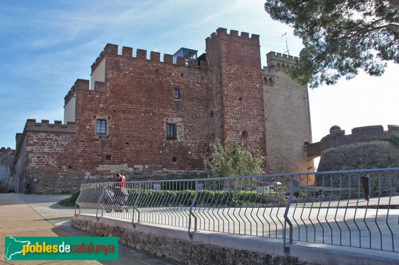 Castelldefels - Castell (Foto: Albert Esteves, 2018) Castelldefels - Castell