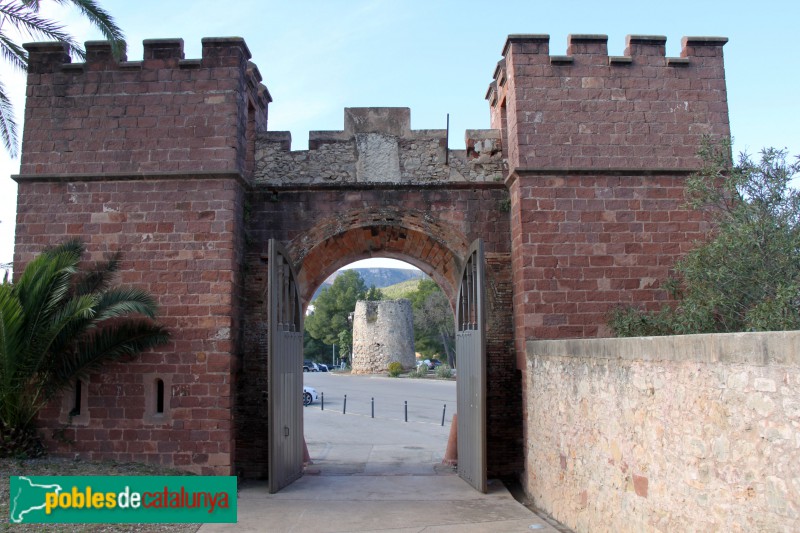 Castelldefels - Castell (Foto: Albert Esteves, 2018) Castelldefels - Castell