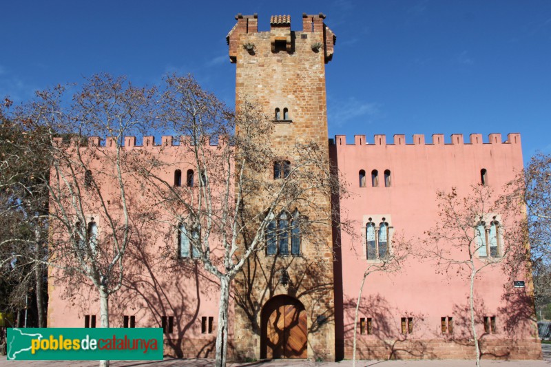 Viladecans - Torre Roja (Foto: Albert Esteves, 2018) Viladecans - Torre Roja
