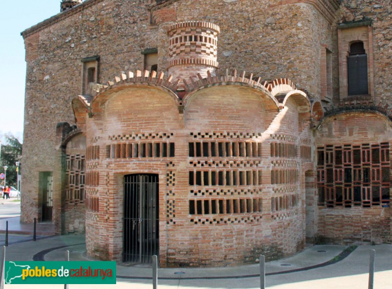 Colònia Güell - Ca l'Ordal (Foto: Albert Esteves, 2018) Colònia Güell - Ca l'Ordal