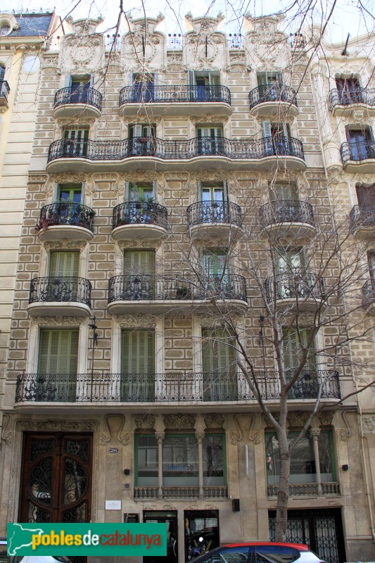 Barcelona - París, 204