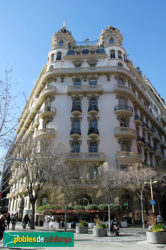 Barcelona - Diagonal, 516-524 (Foto: Albert Esteves, 2018) Barcelona - Diagonal, 516-524