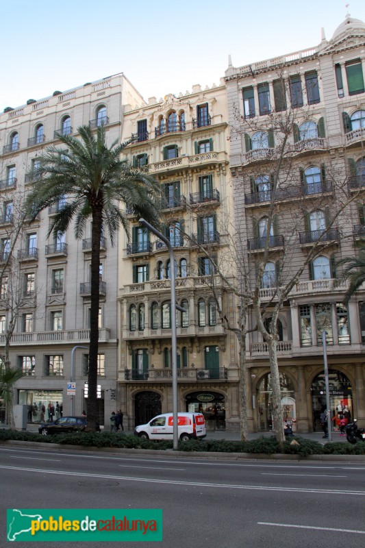 Barcelona - Diagonal, 411 (Foto: Albert Esteves, 2018) Barcelona - Diagonal, 411