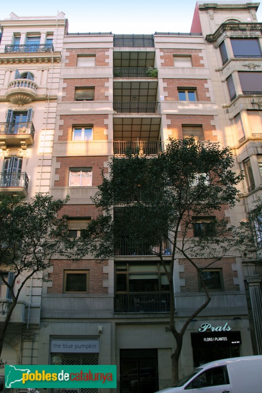 Barcelona - Muntaner, 263 (Foto: Albert Esteves, 2018) Barcelona - Muntaner, 263