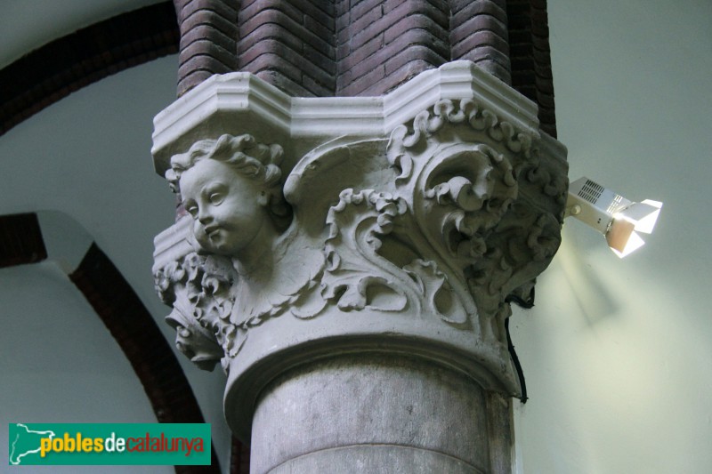 Santa Coloma de Gramenet - Església Major (Foto: Albert Esteves, 2018) Santa Coloma de Gramenet - Església Major