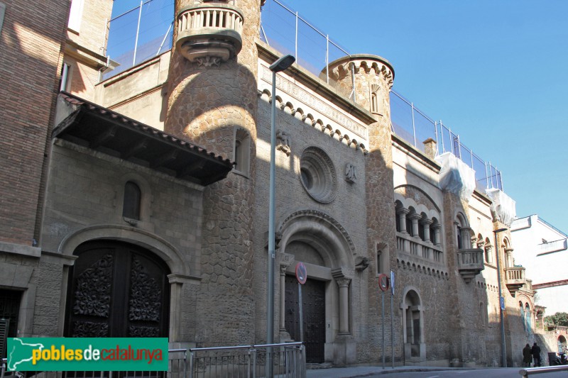 Barcelona - Copèrnic, 55-59