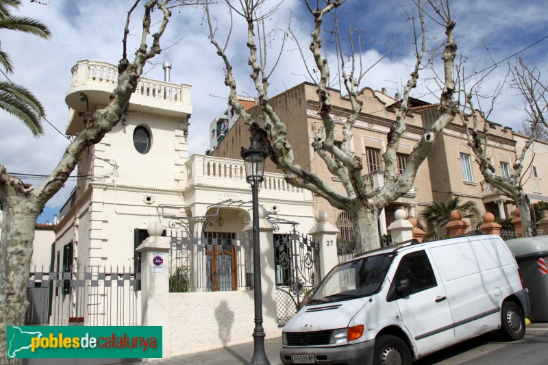 Santa Coloma de Gramenet - Casa del passeig Mn. Jaume Gordi, 27