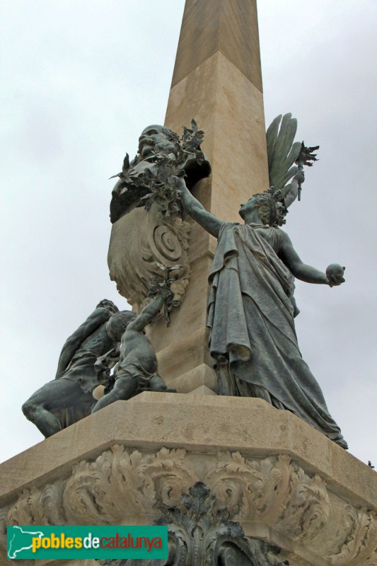 Barcelona - Monument a Rius i Taulet, matrona (Eusebi Arnau)