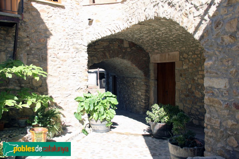 Regencós - Recinte fortificat, porta de ponent