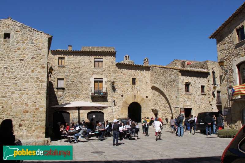Pals - El Padró (Foto: Albert Esteves, 2018) Pals - El Padró