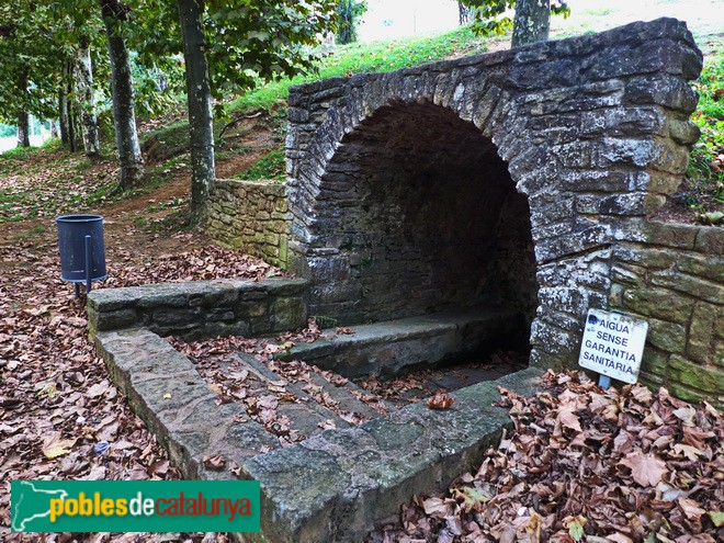 Font del Glaç - Folgueroles - Pobles de Catalunya