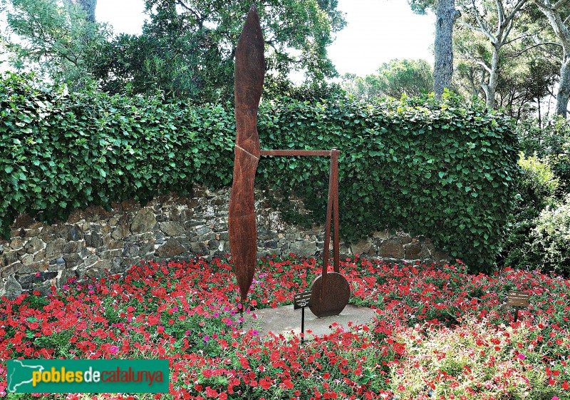 Jardins de Cap Roig, L'hèlix de ferro, de Riera i Aragó