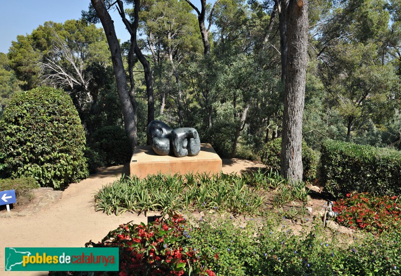 Jardins de Cap Roig, Femme au Jardin, de Rosa Serra