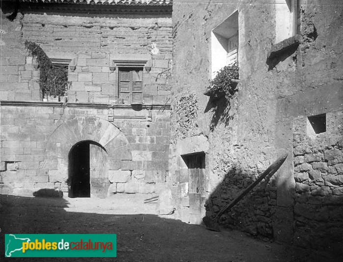 Preixana - Cal Xammar (Foto: Josep Salvany -Fons Salvany, Biblioteca de Catalunya-, 1924) Preixana - Cal Xammar