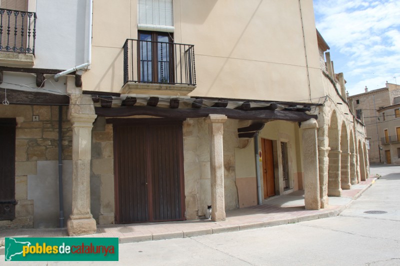Verdú - Plaça Major (Foto: Albert Esteves, 2018) Verdú - Plaça Major