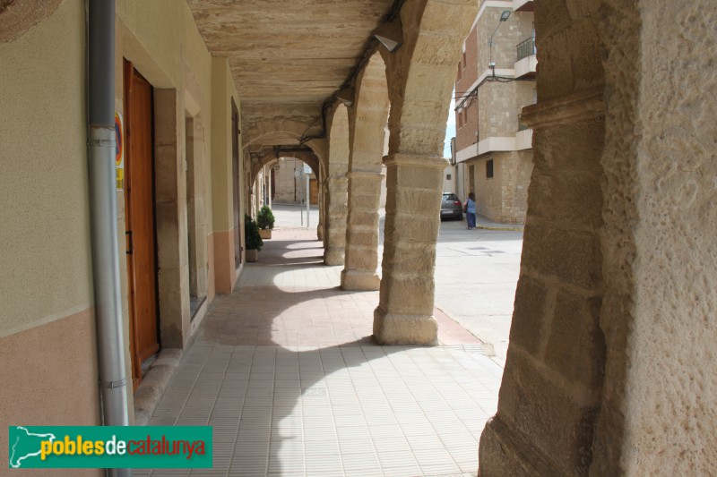 Verdú - Plaça Major (Foto: Albert Esteves, 2018) Verdú - Plaça Major