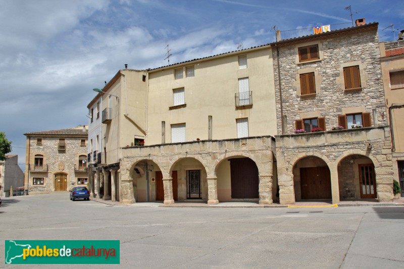 Verdú - Plaça Major (Foto: Albert Esteves, 2018) Verdú - Plaça Major