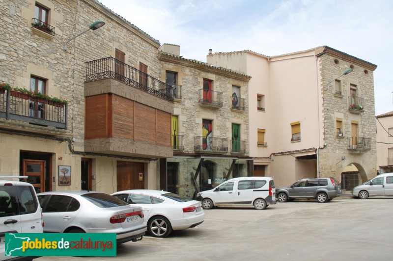 Verdú - Plaça Major (Foto: Albert Esteves, 2018) Verdú - Plaça Major