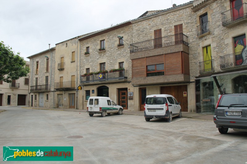 Verdú - Plaça Major (Foto: Albert Esteves, 2018) Verdú - Plaça Major