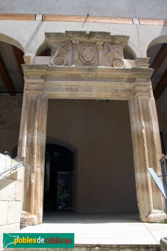 Verdú - Castell, porta renaixentista (Foto: Albert Esteves, 2018) Verdú - Castell, porta renaixentista