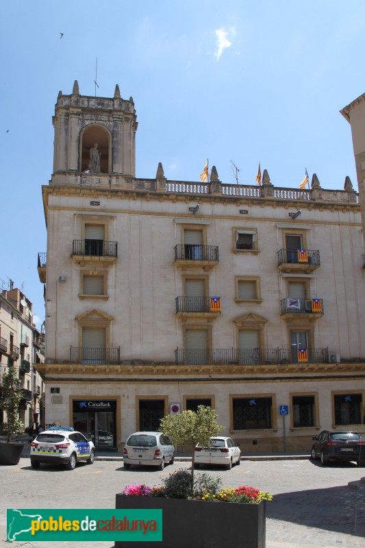 Tàrrega - Edifici de la Caixa