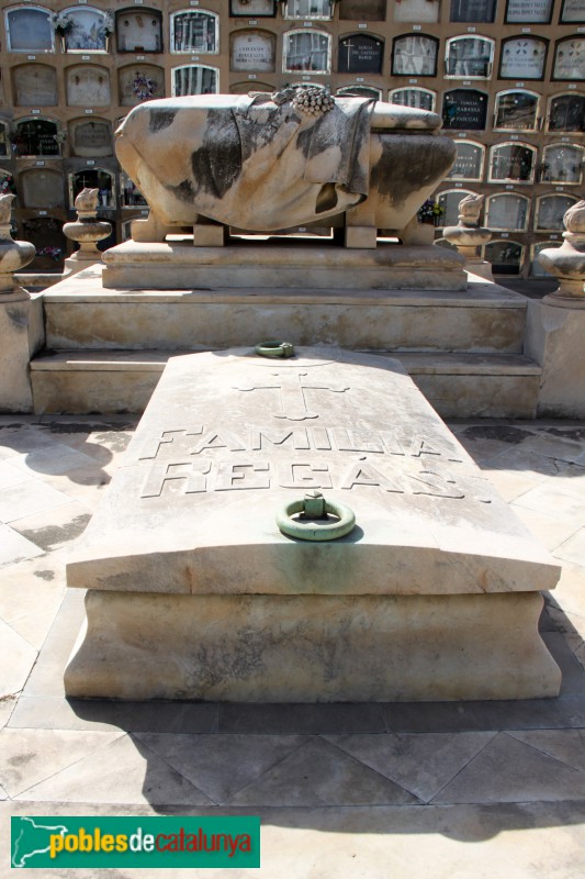 Cementiri de Sant Andreu - Sepulcre Regàs