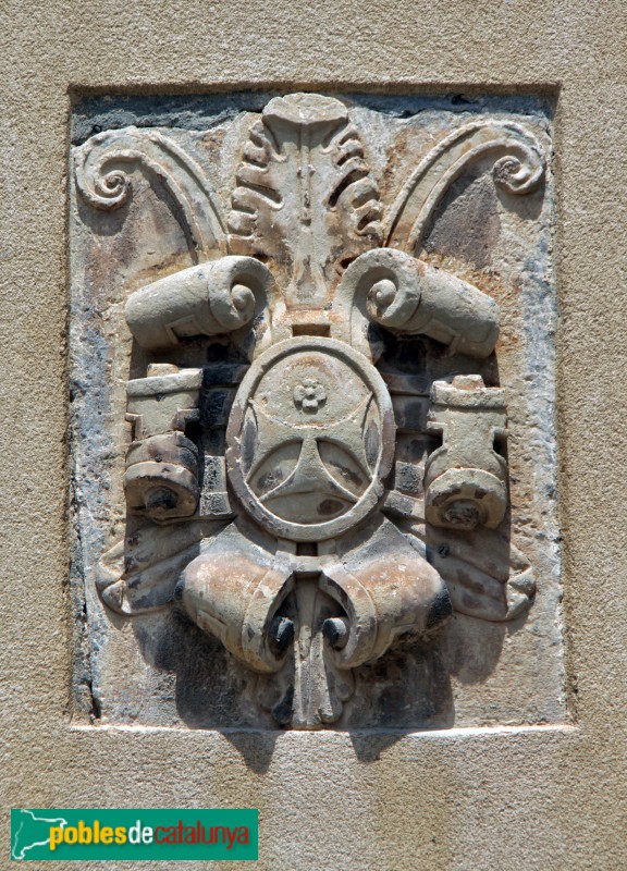 Tàrrega - Església de Sant Antoni, escut dels antonians