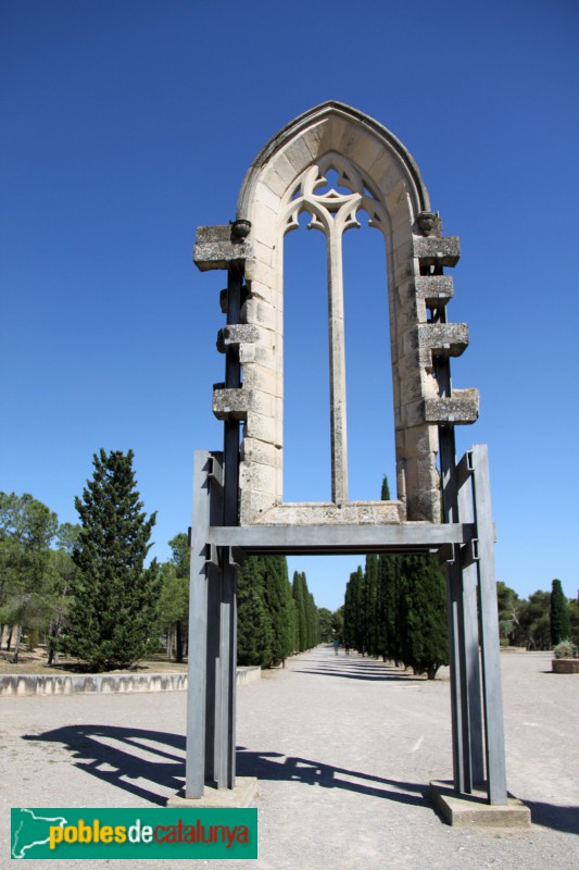 Tàrrega - Parc de Sant Eloi, finestral gòtic