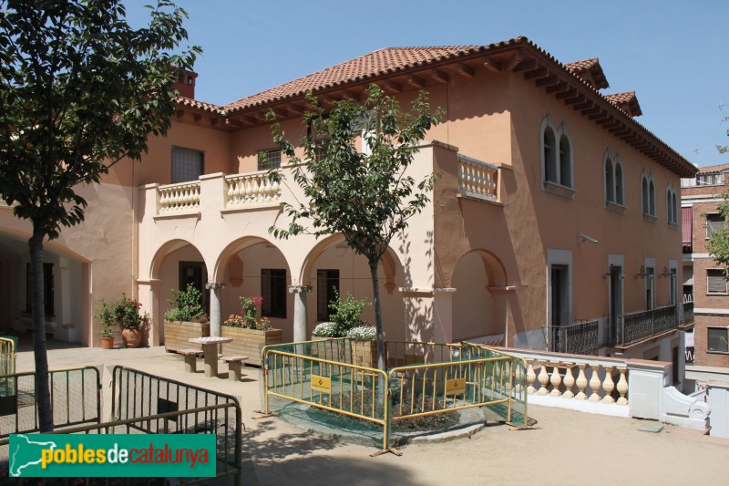 Sant Boi de Llobregat - Torre del Sol (Foto: Albert Esteves, 2018) Sant Boi de Llobregat - Torre del Sol