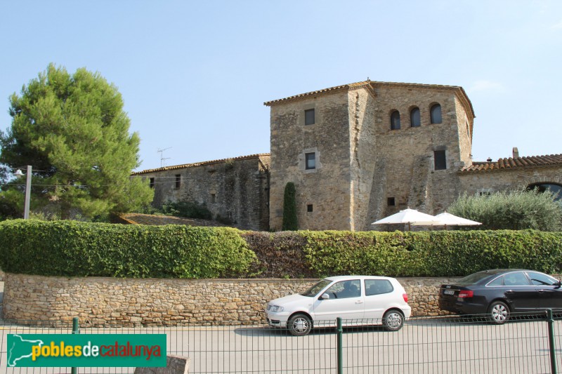 Palau-sator - Muralla (Foto: Albert Esteves, 2018) Palau-sator - Muralla