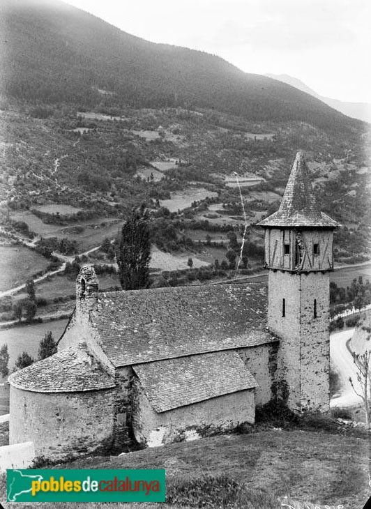 Aubèrt - Església de Sant Martí (Foto: Juli Soler Santaló -Arxiu Fotogràfic Centre Excursionista de Catalunya, inici segle XX) Aubèrt - Església de Sant Martí